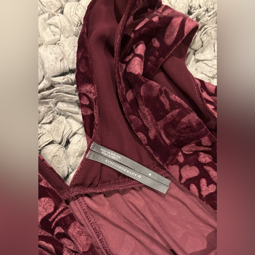 By Anthropologie Lounge Floral V-Neck Velvet Midi Dress in Plum - Picture 10 of 12